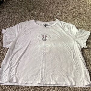 Very cute bunny T-shirt, oversized fit.